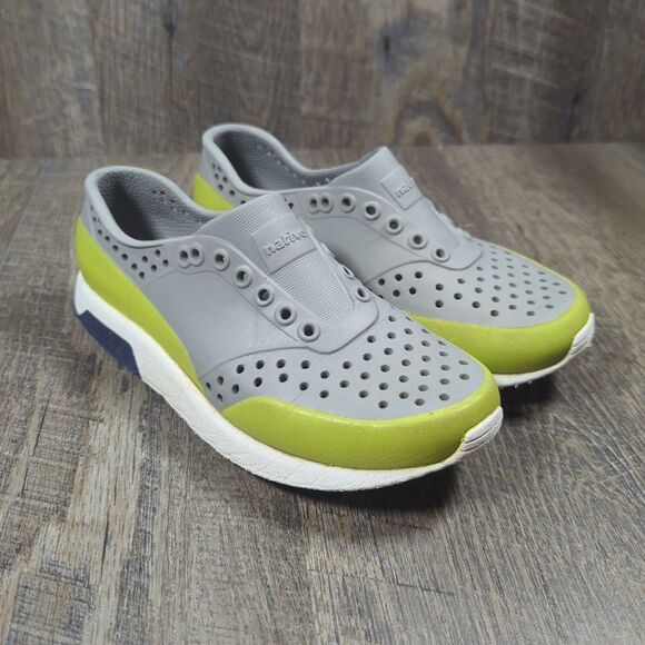 Native Lennox Slip On Sneakers White Grey Green Youth Juniors Kids Size J1 - Picture 1 of 14